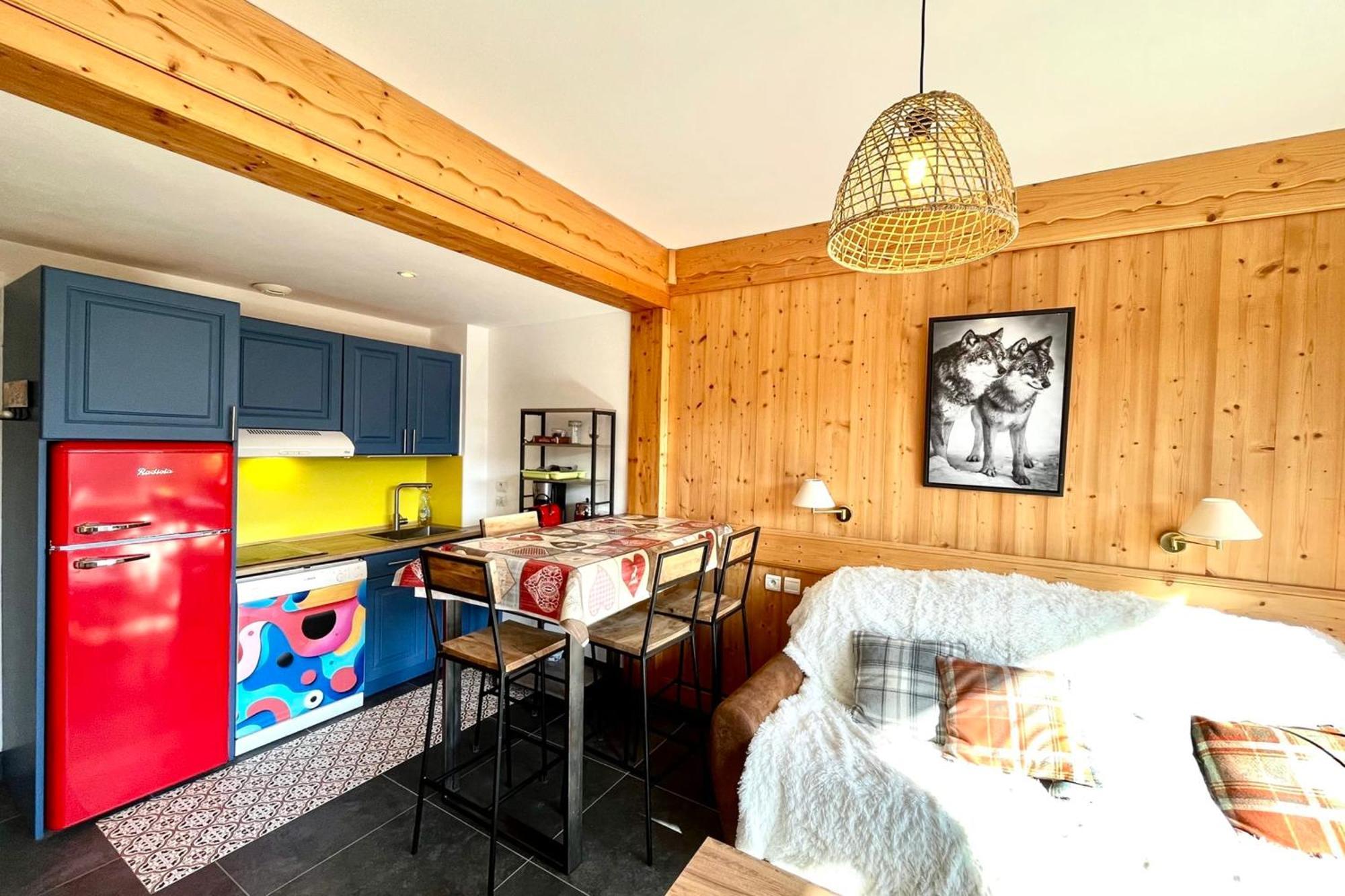 Superb Cosy Apartment With Balcony Combloux Esterno foto